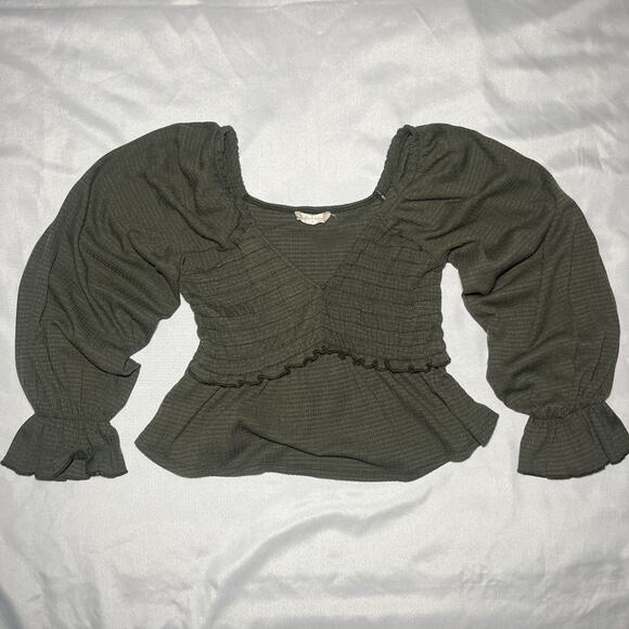 Altard State Top Size S Tiered Ruffles Long Sleeve Smocked Green Vneck Boho Puff - Picture 1 of 6